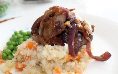 Pannbiff med lök och blomkålsmos