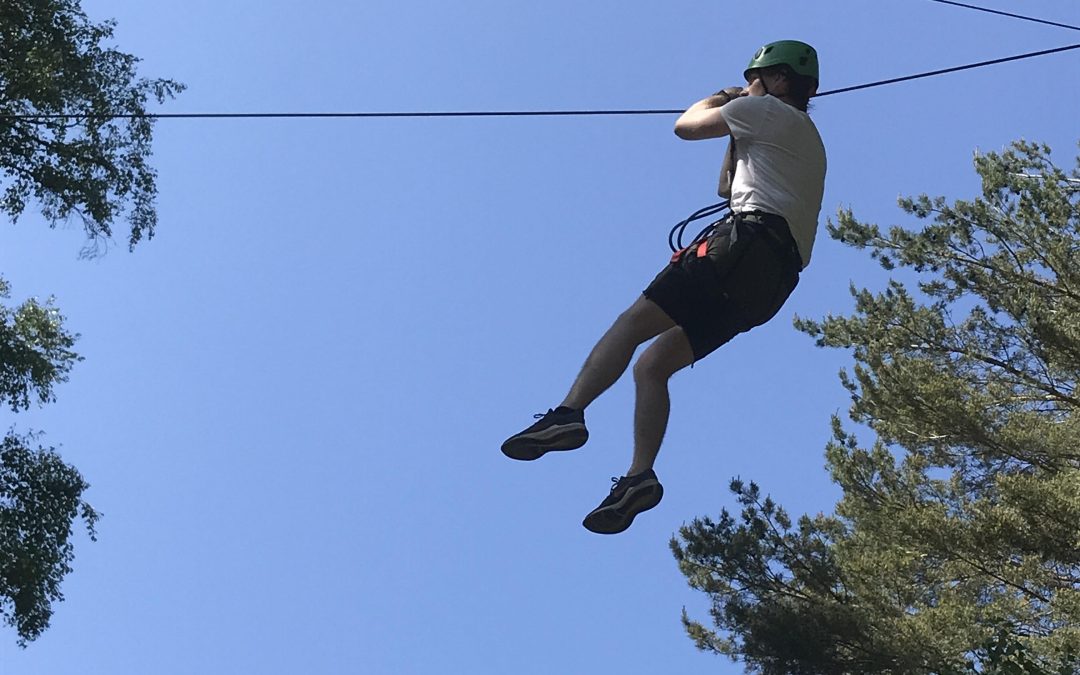 En adrenalinfylld äventyrsdag – Vår zipline-upplevelse